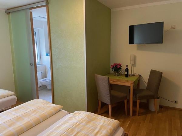 Hotel Goldener Loewe Günzburg Екстериор снимка