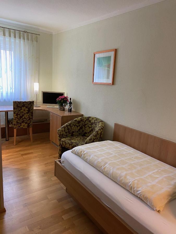 Hotel Goldener Loewe Günzburg Екстериор снимка